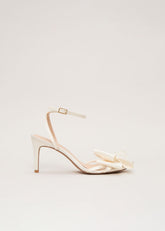 Pearl Bow Sandals - Ivory