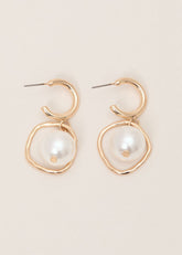 Pearl Drop Earrings - Gold