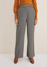 Nouria Herringbone Tapered Trouser - Black/Cream