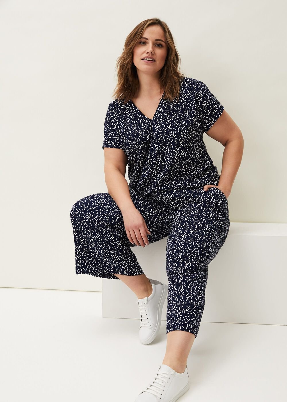 Carin Spot Culotte Trousers - Navy