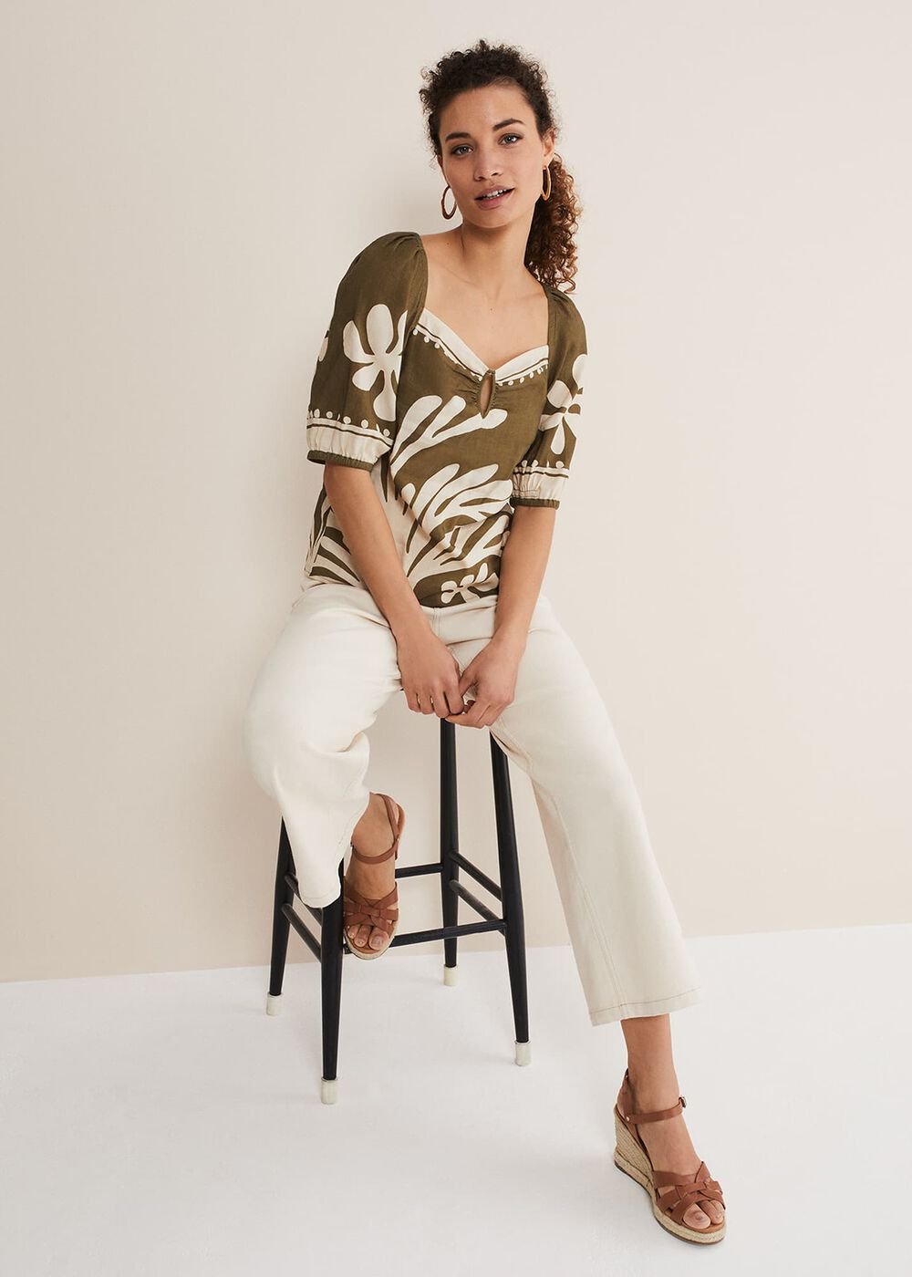 Hesta Linen Top - Olive