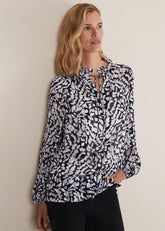Amryn Abstract Blouse - Carbon/Ivory