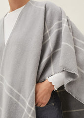 Shauna Check Cape - Grey