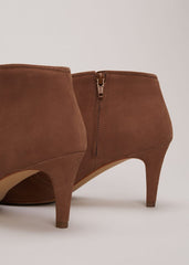 Brown Leather Boots - Tan