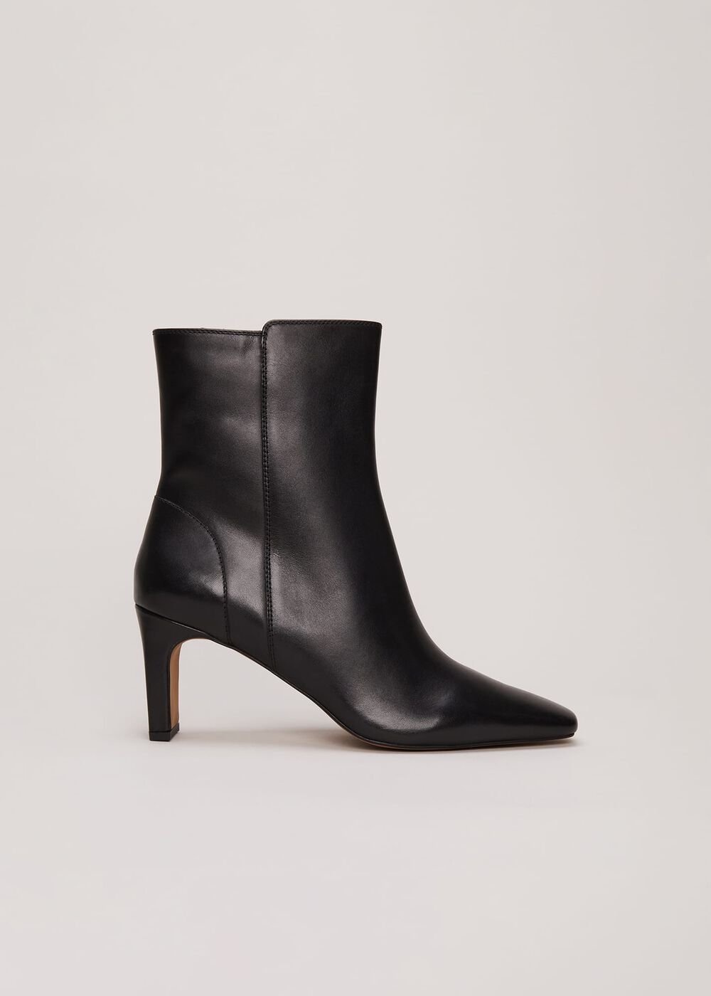 Brown Leather Ankle Boots - Black