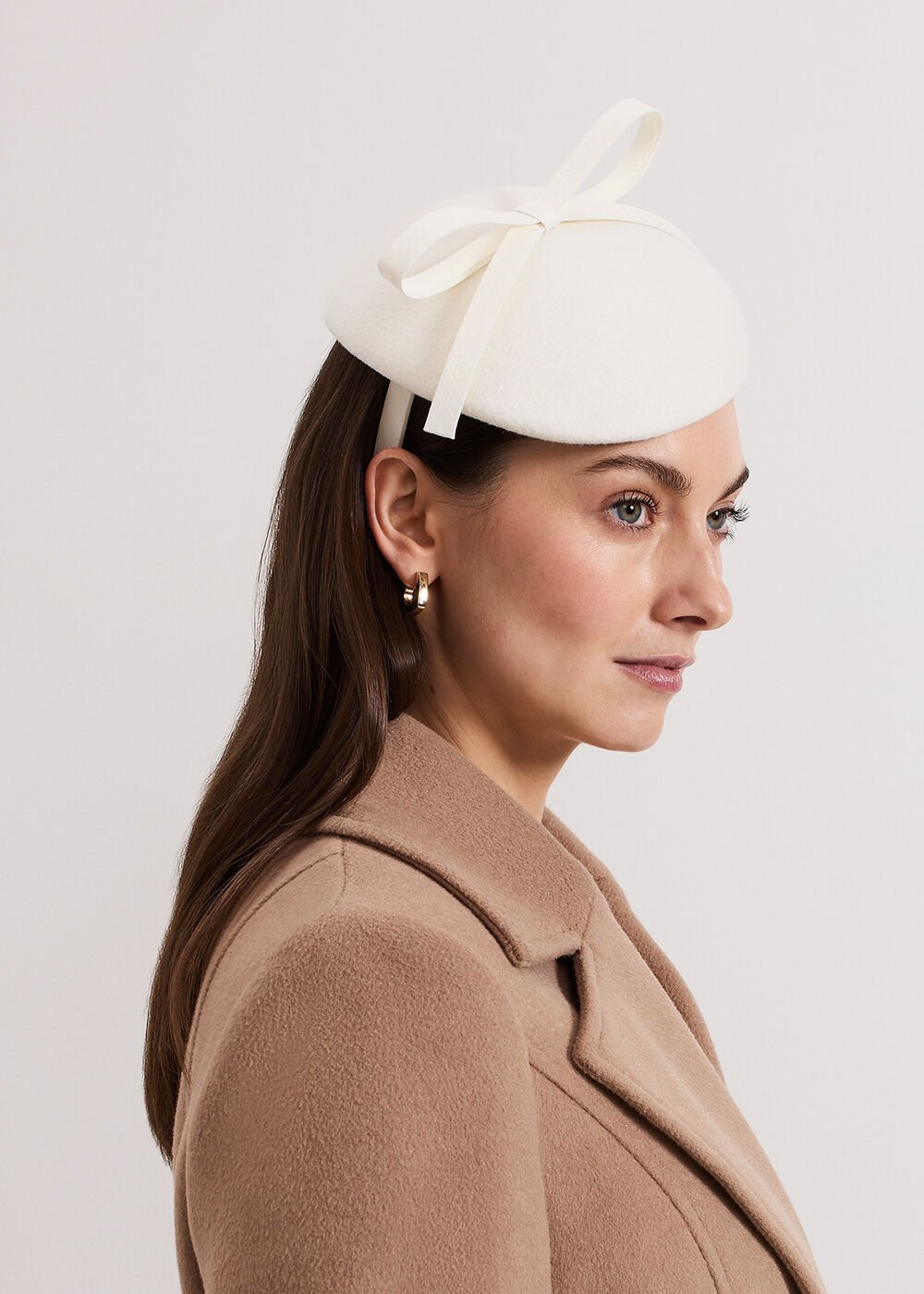 Bow Pillbox - Ivory