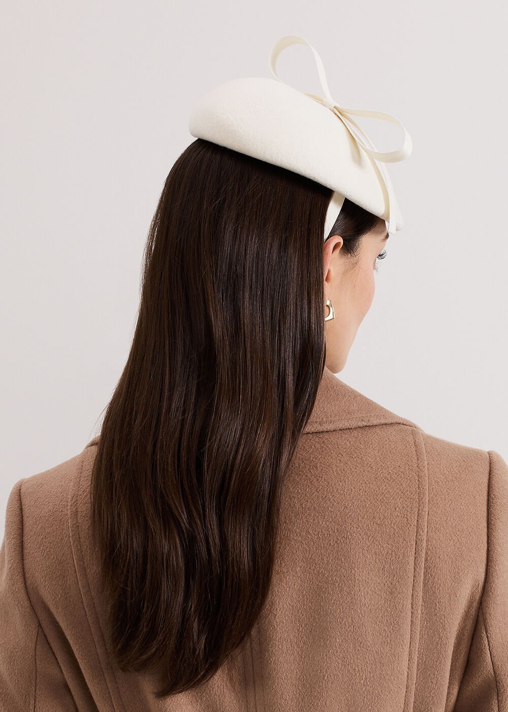 Bow Pillbox - Ivory
