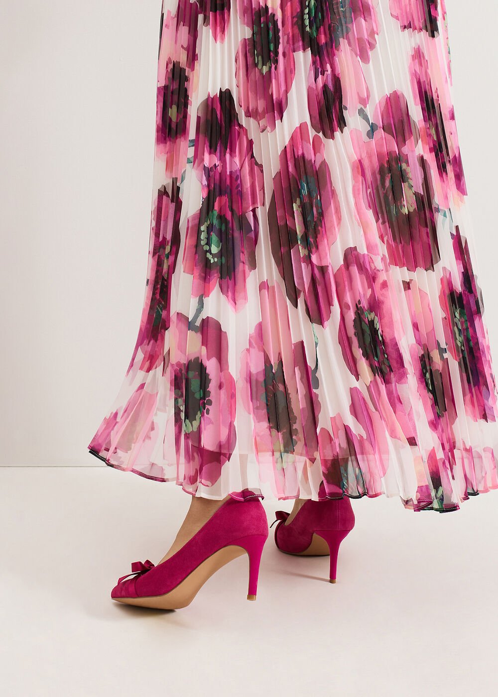 Pink Suede Bow Shoe - Pink