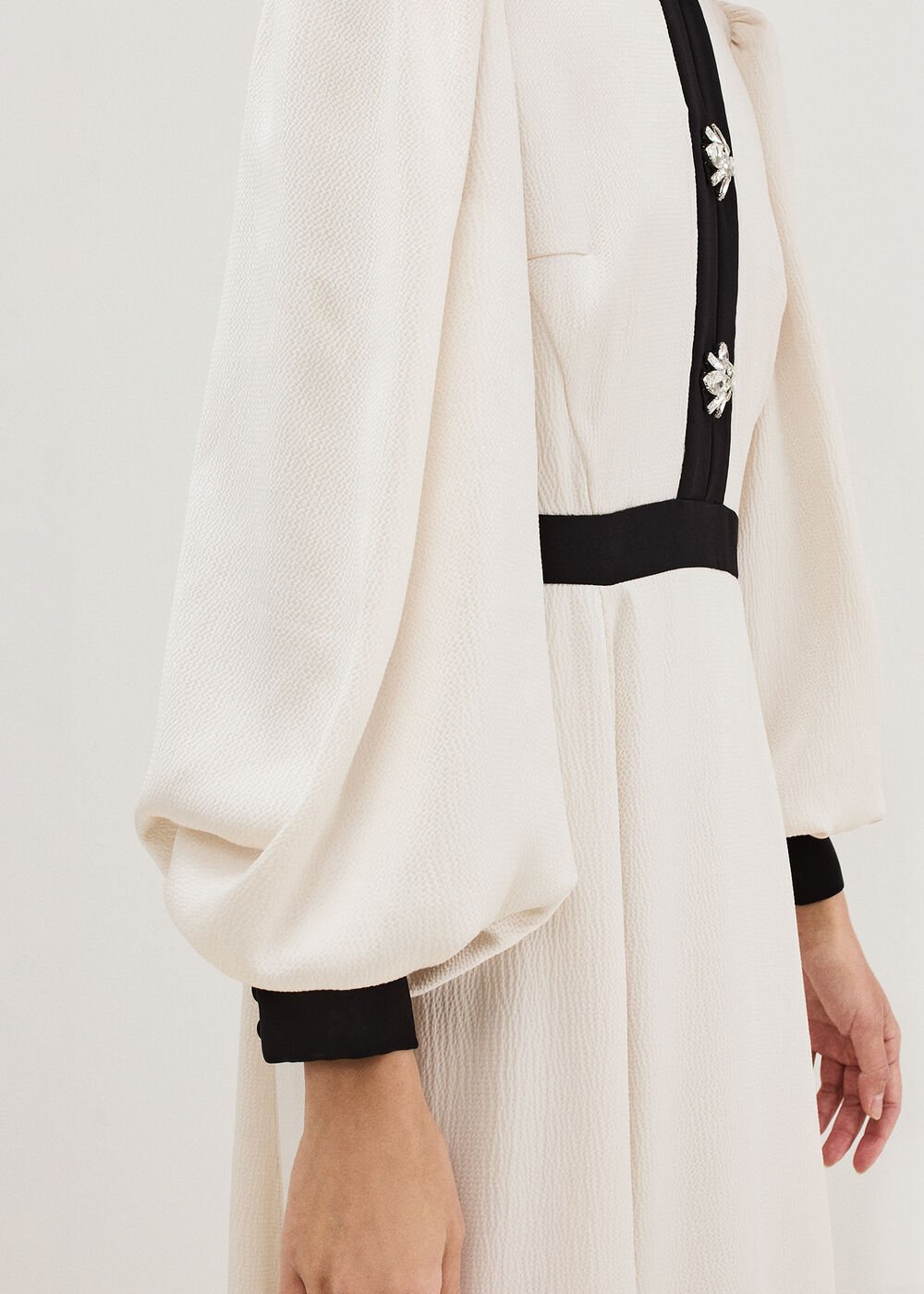 Elizabeth Embellished Puff Sleeve Midi Dress - Black/Ivory