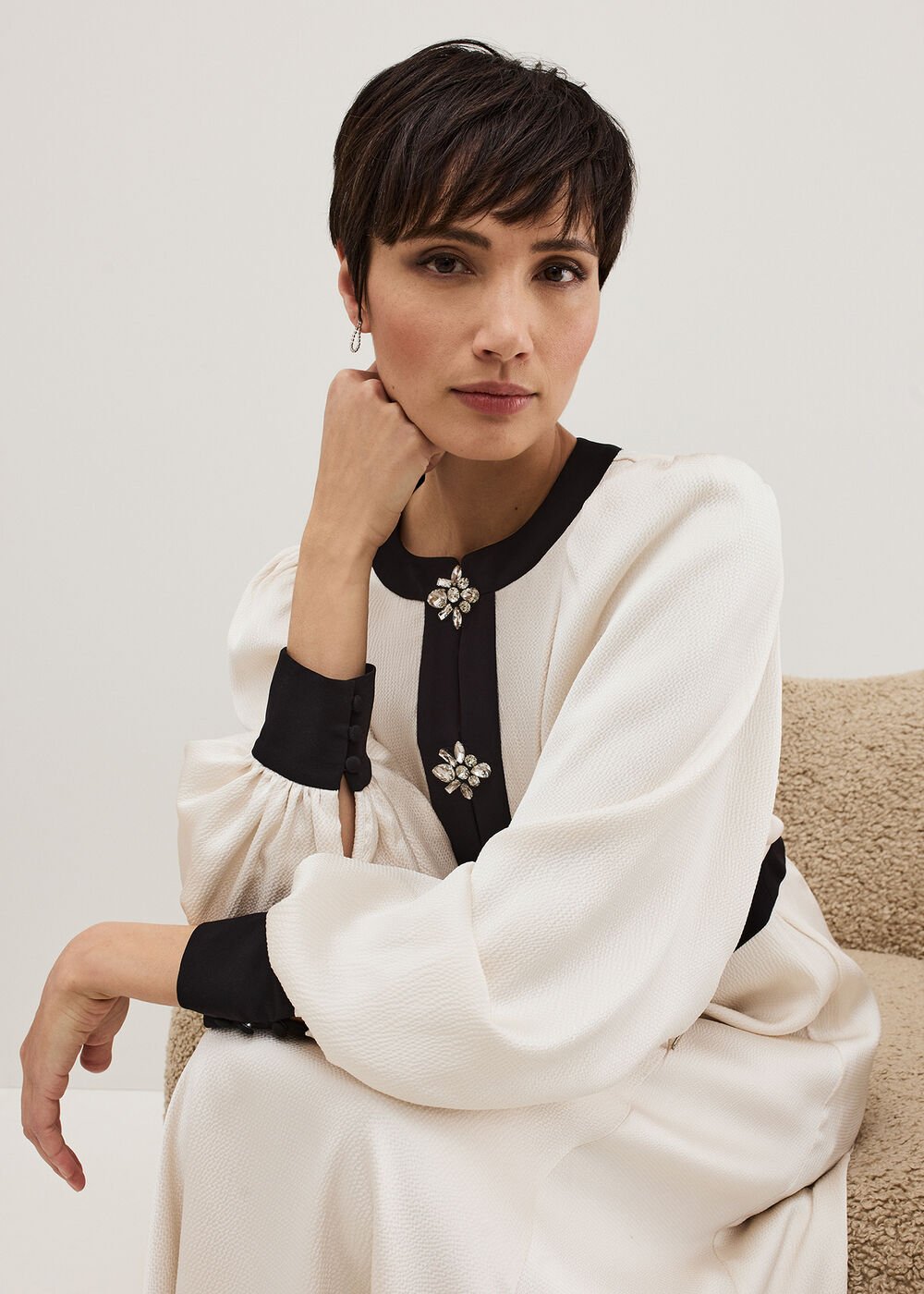 Elizabeth Embellished Puff Sleeve Midi Dress - Black/Ivory