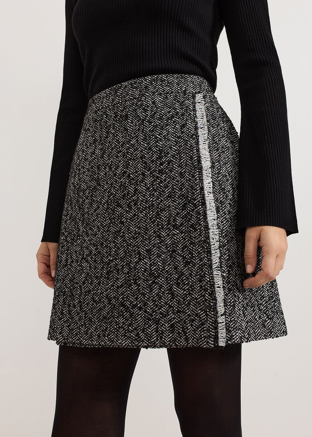 Ayame Textured Skirt - Black