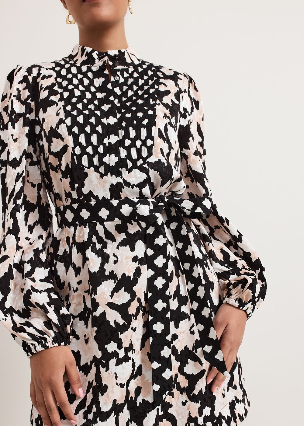 Petite Dolly Dress - Black