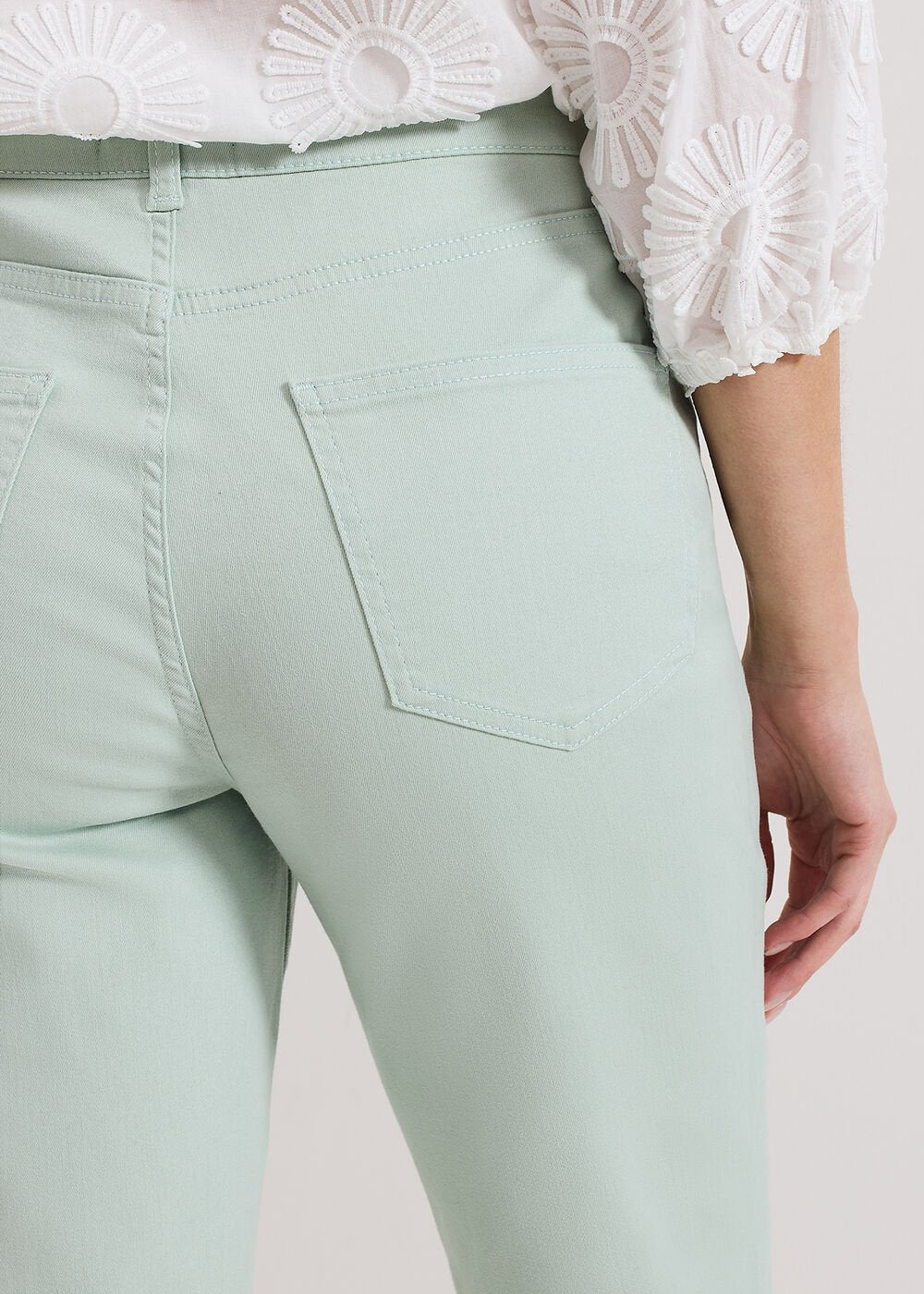 Lindsey Cropped Jean - Pale Green