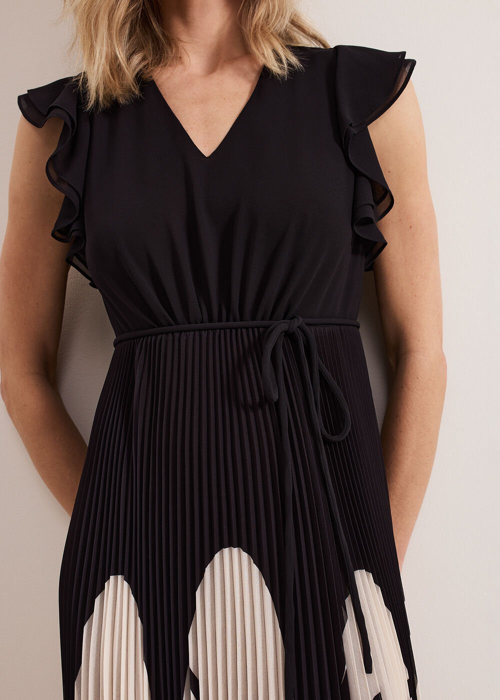 Uma Maxi Dress - Black Multi