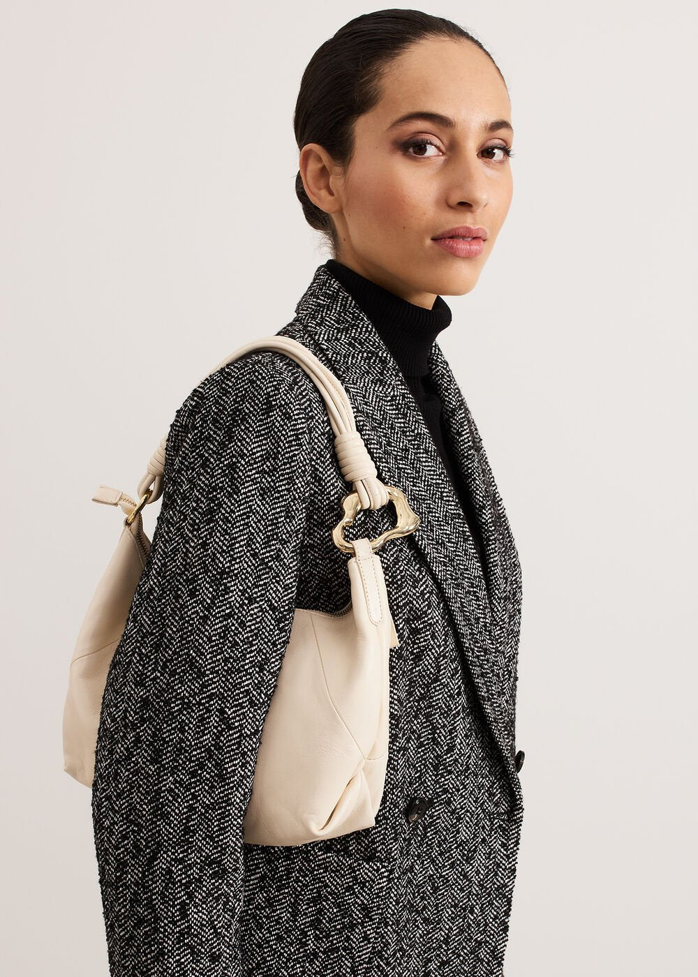 Twisted Handle Bag - Ivory