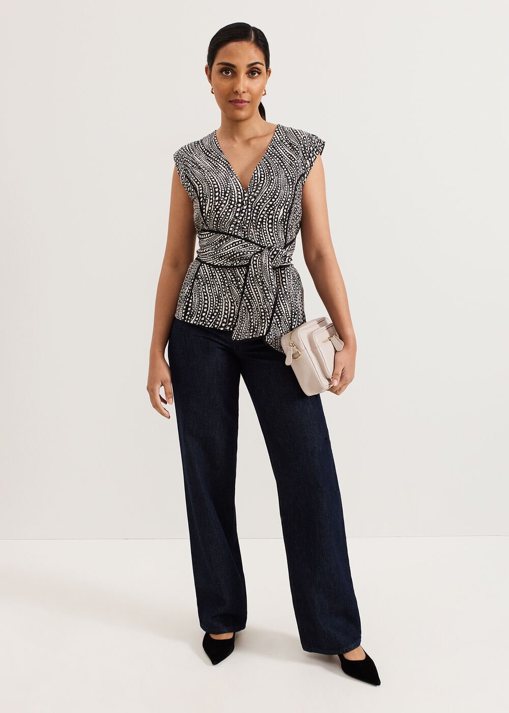 Petite Print Top - Black/Ivory