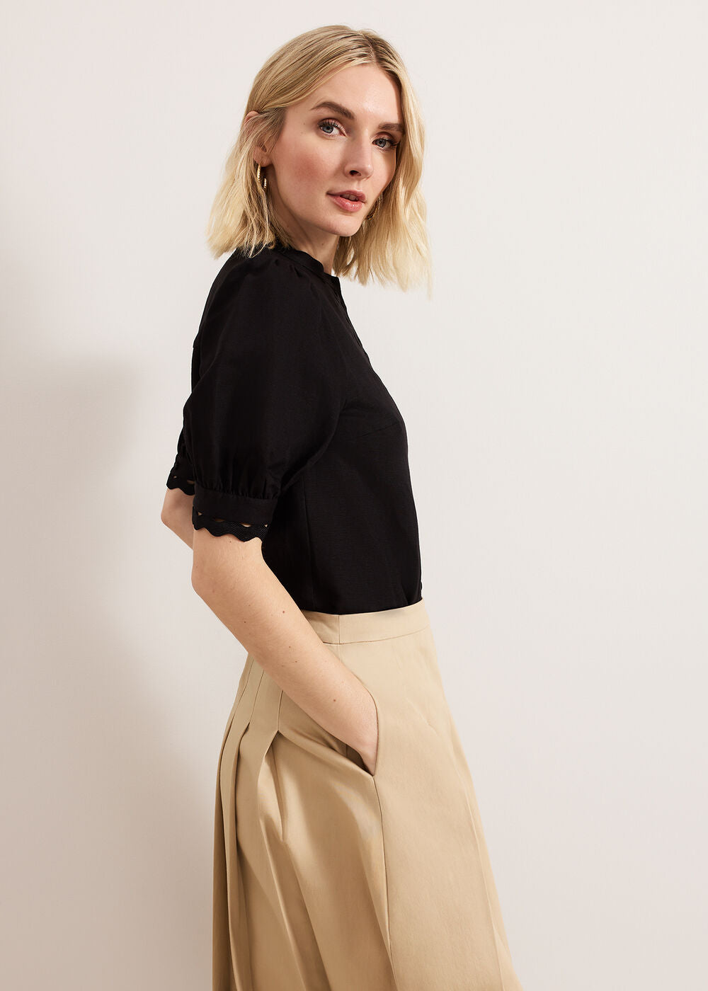 Ottilie Linen Blouse - Black