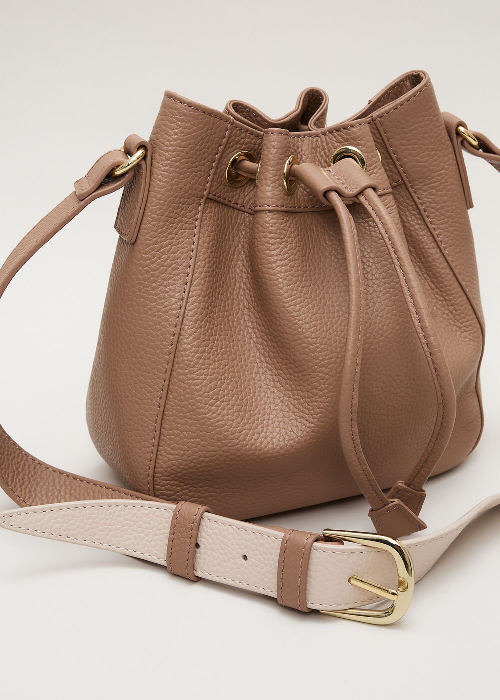 Leather Bucket Bag - Tan