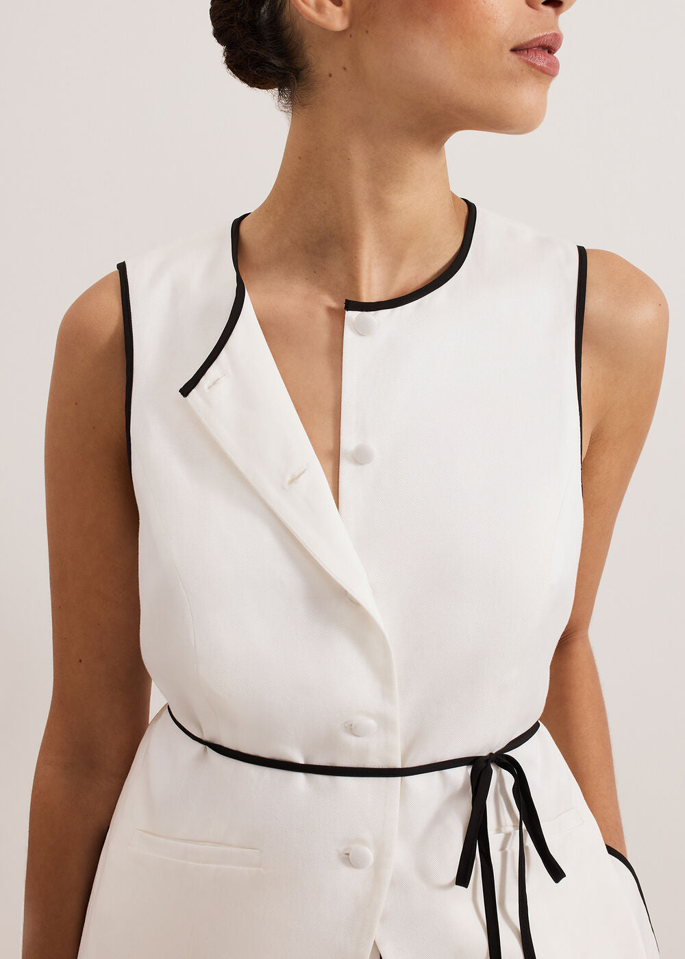 Rhoden Waistcoat - White
