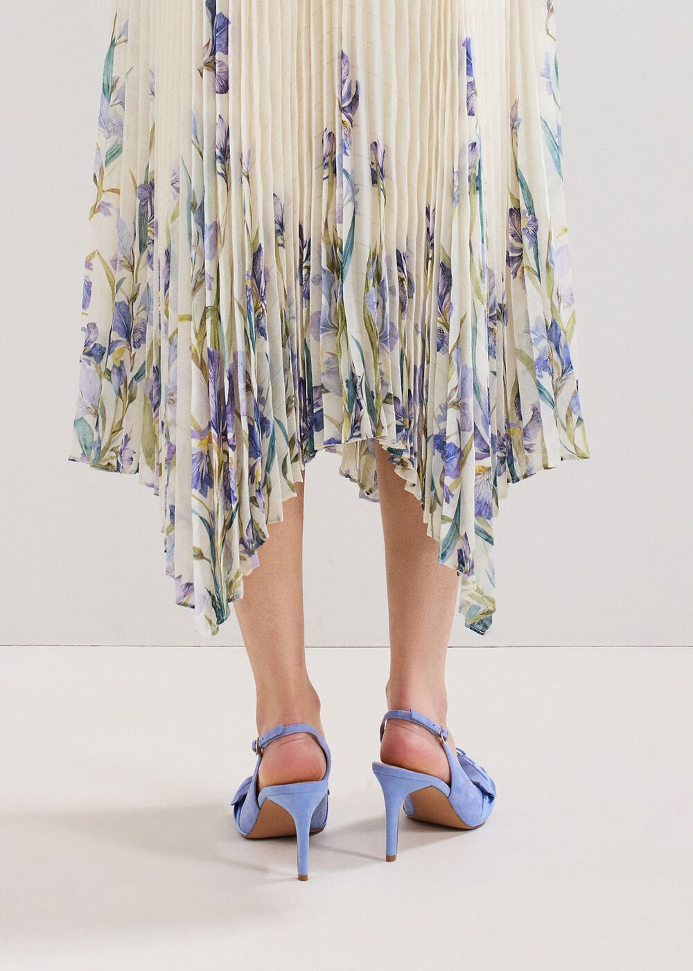 Twist Slingback Heels - Pale Blue