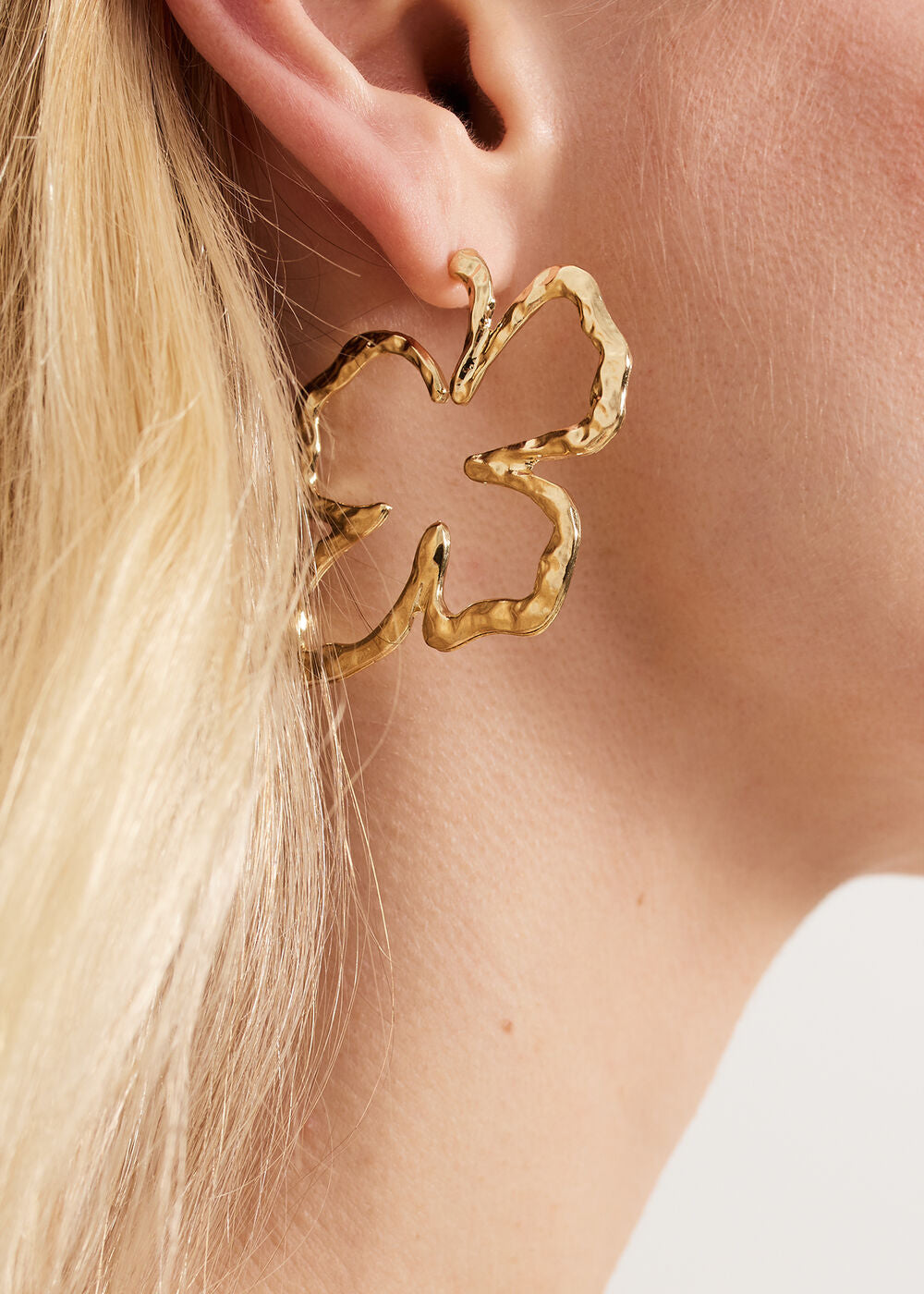 Flower Earrings - Gold