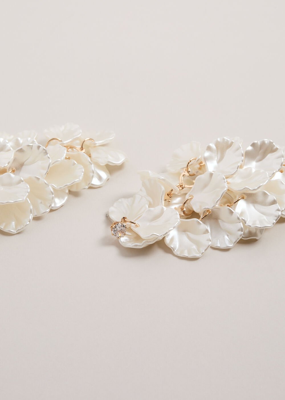 Petal Earrings - Ivory