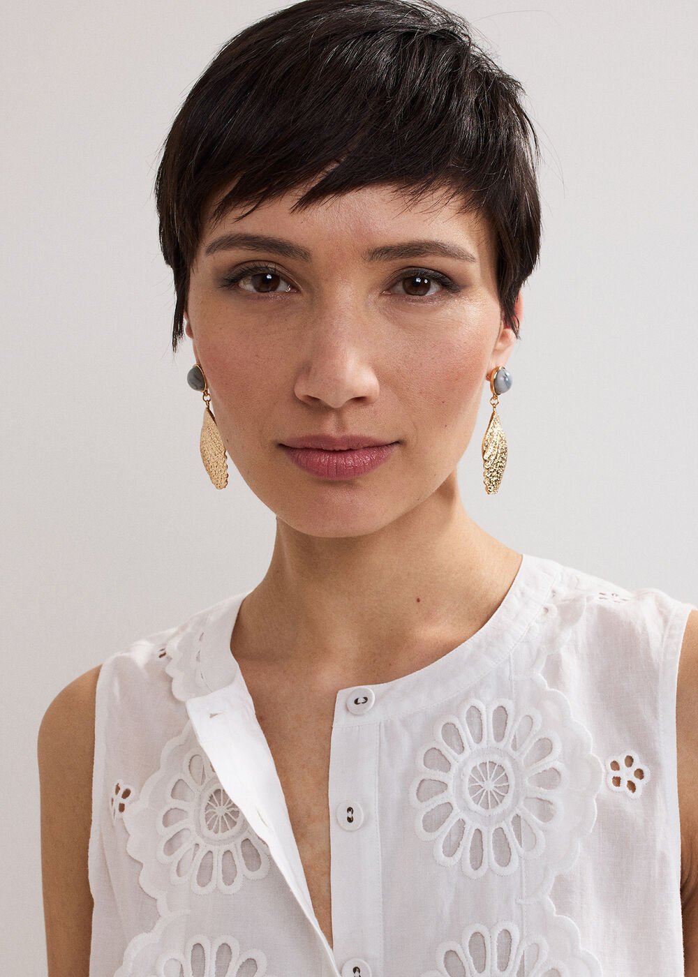 Shell Earrings - Gold