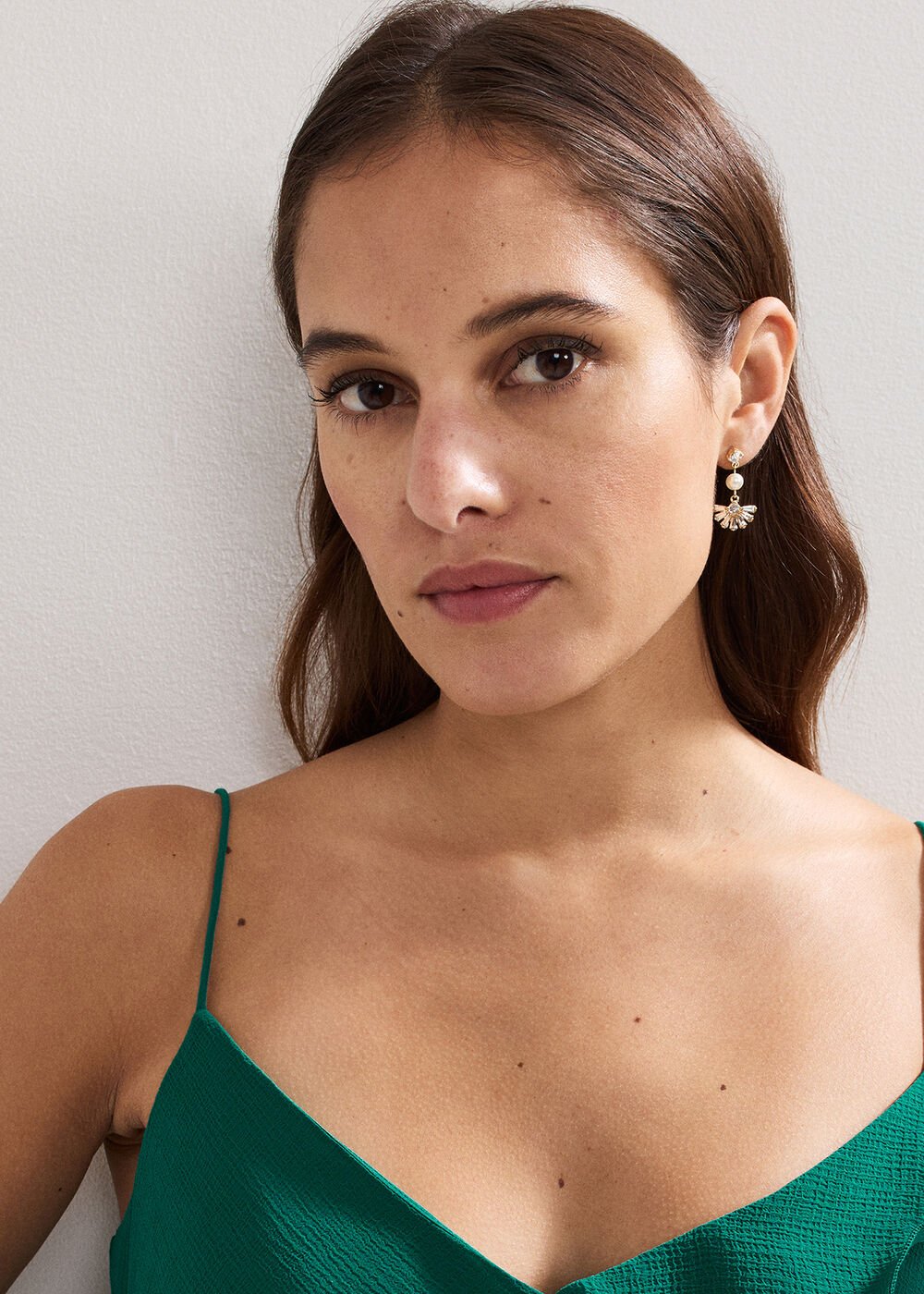 Pearl Drop Earrings - Gold