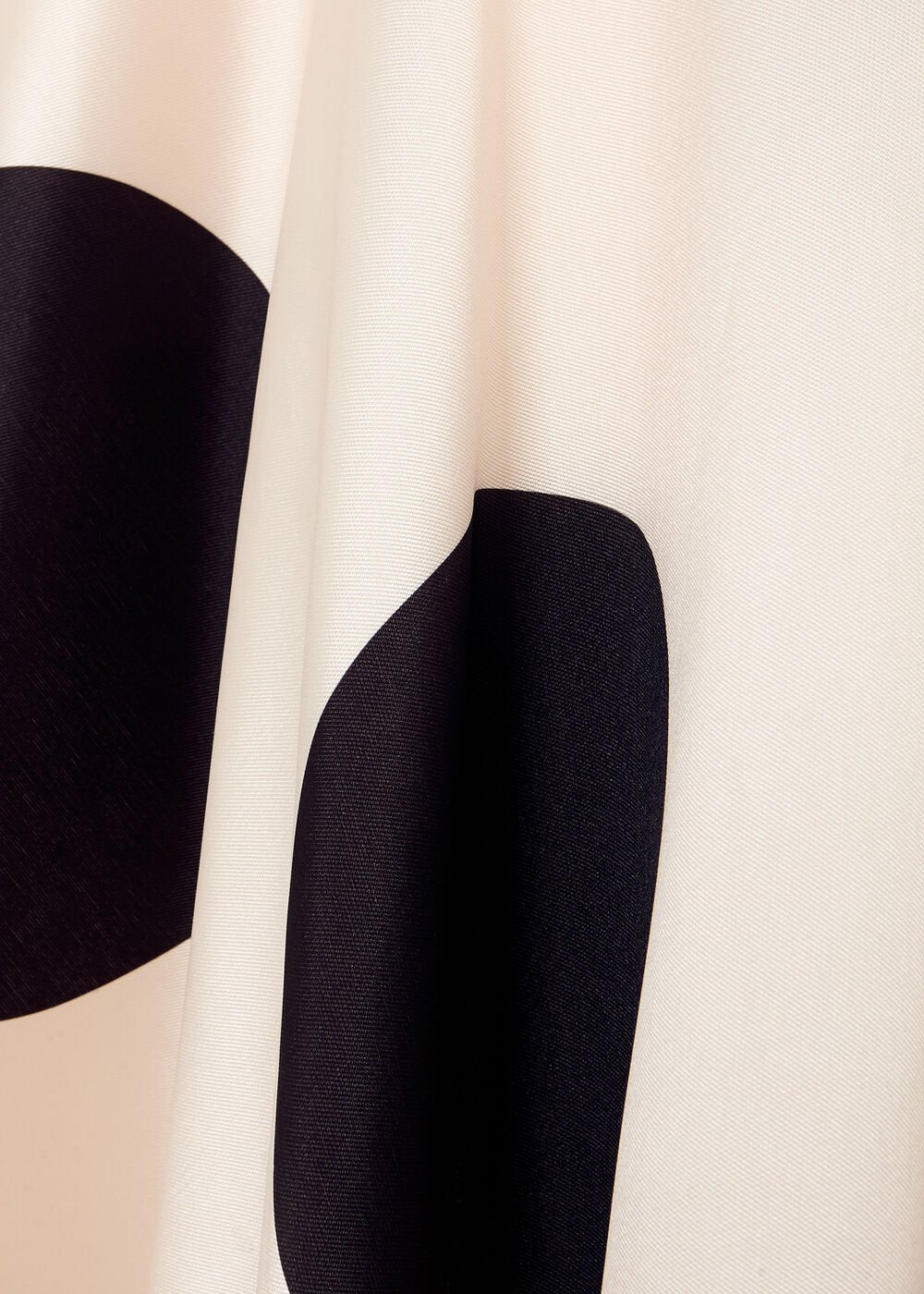 Delie Spot Dress - Black/Ivory