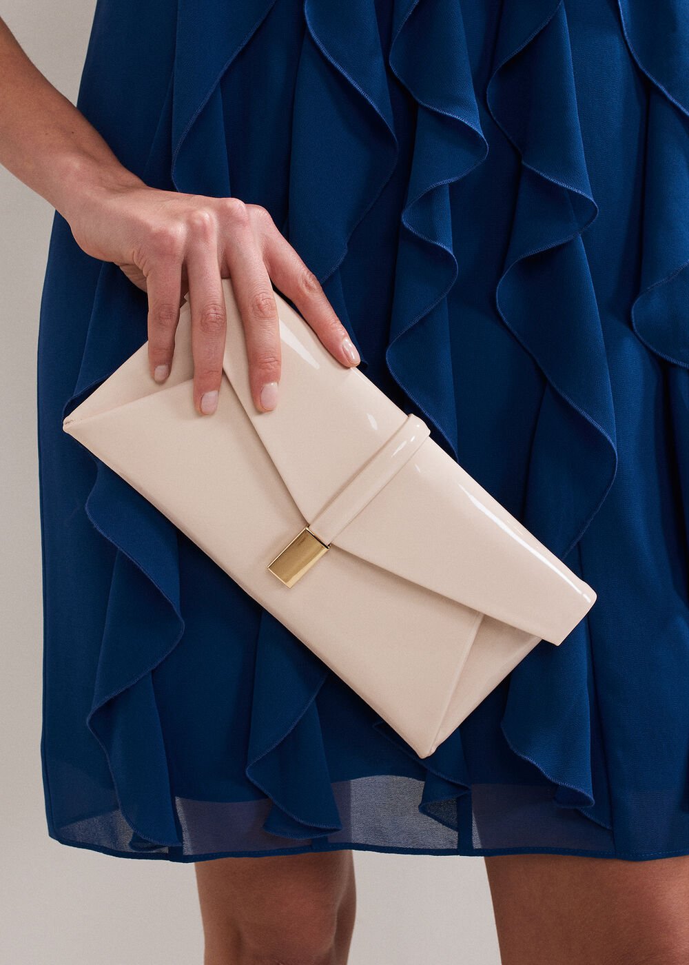 Metal Trim Clutch - Neutral