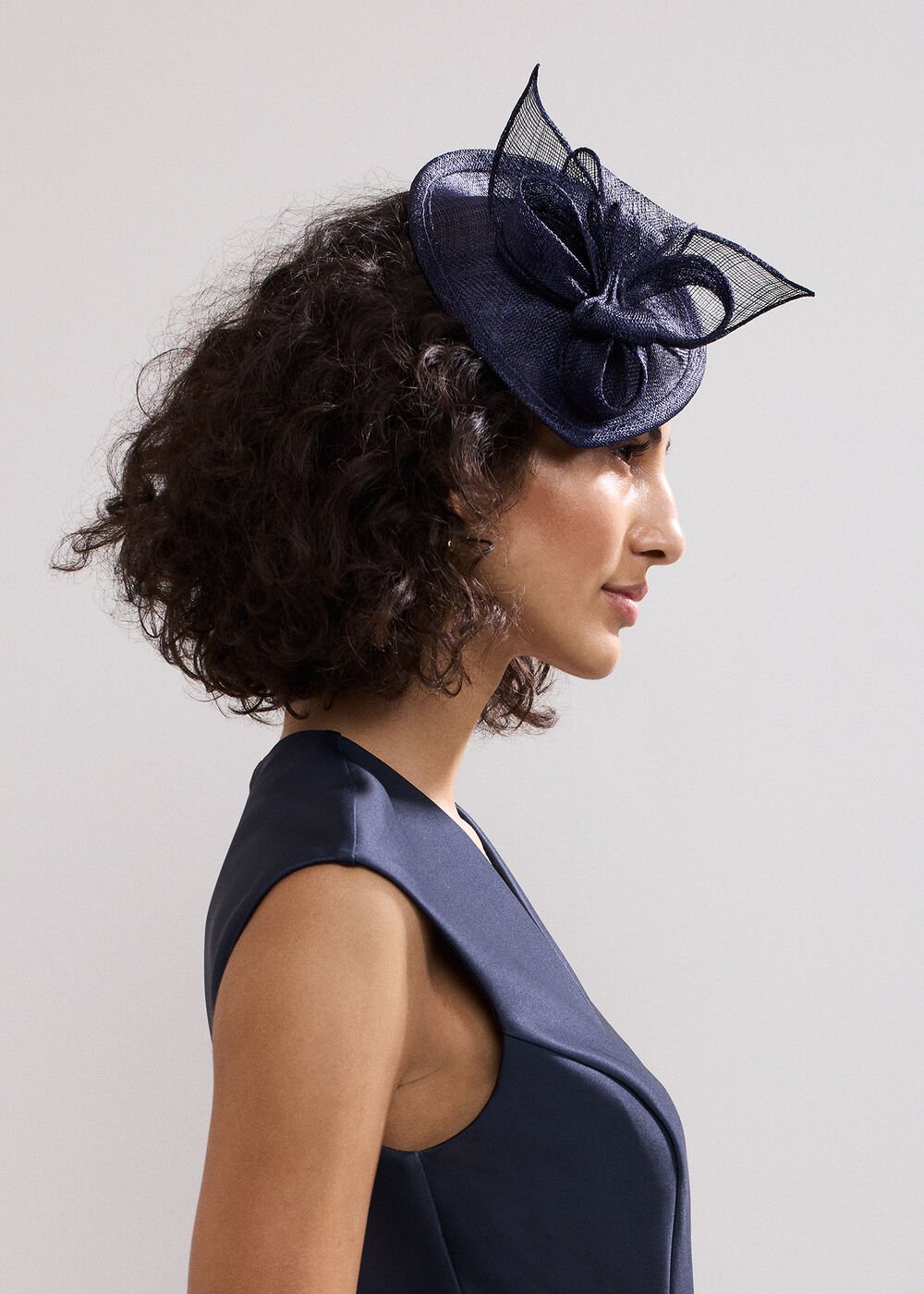 Oval Mini Fascinator - Navy