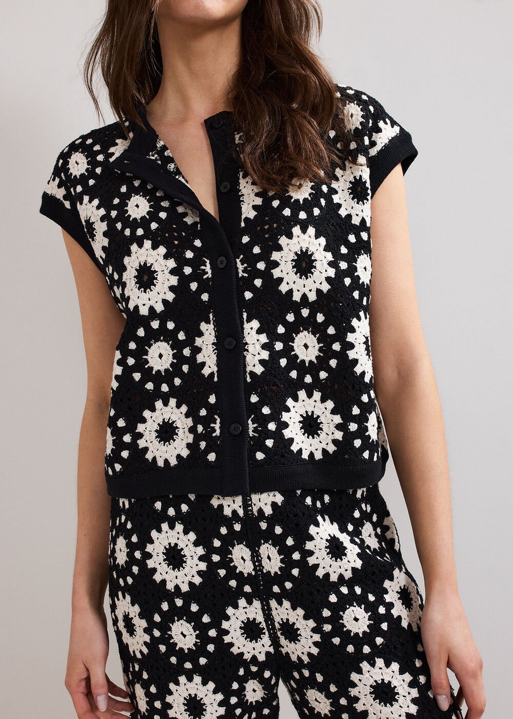 Maggie Crochet Waistcoat - Black/Ivory