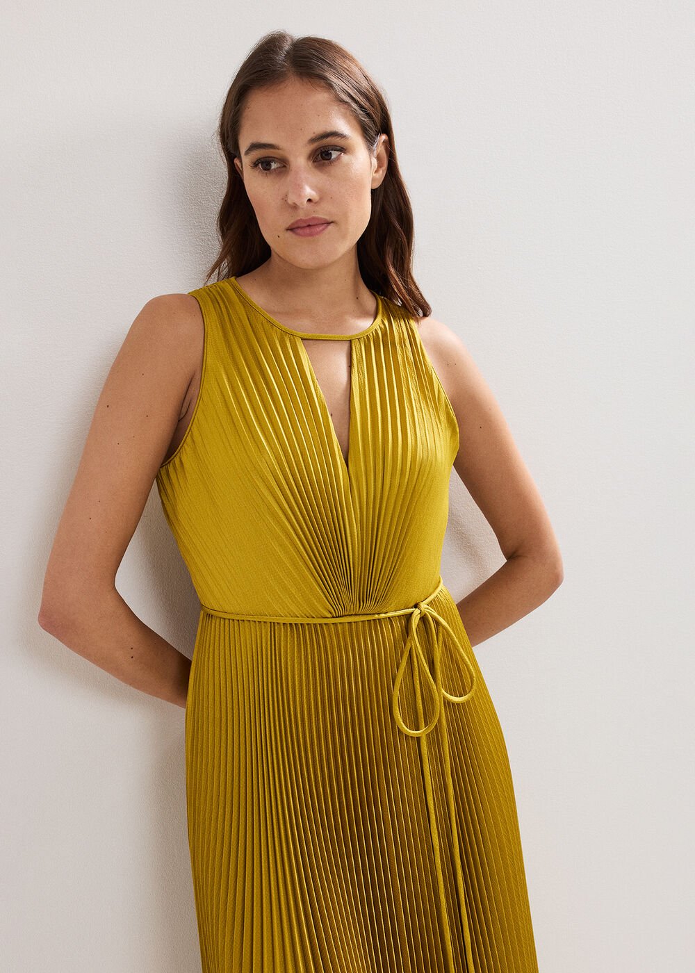 Dionne Pleated Dress - Yellow