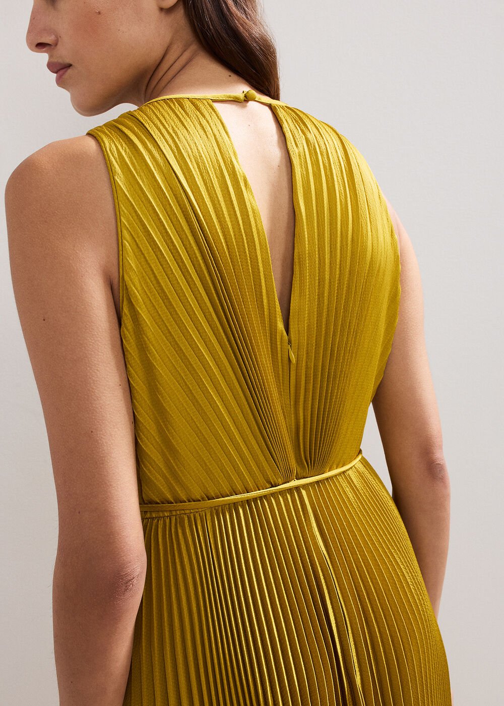 Dionne Pleated Dress - Yellow
