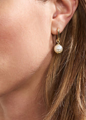Pearl Drop Earrings - Ivory
