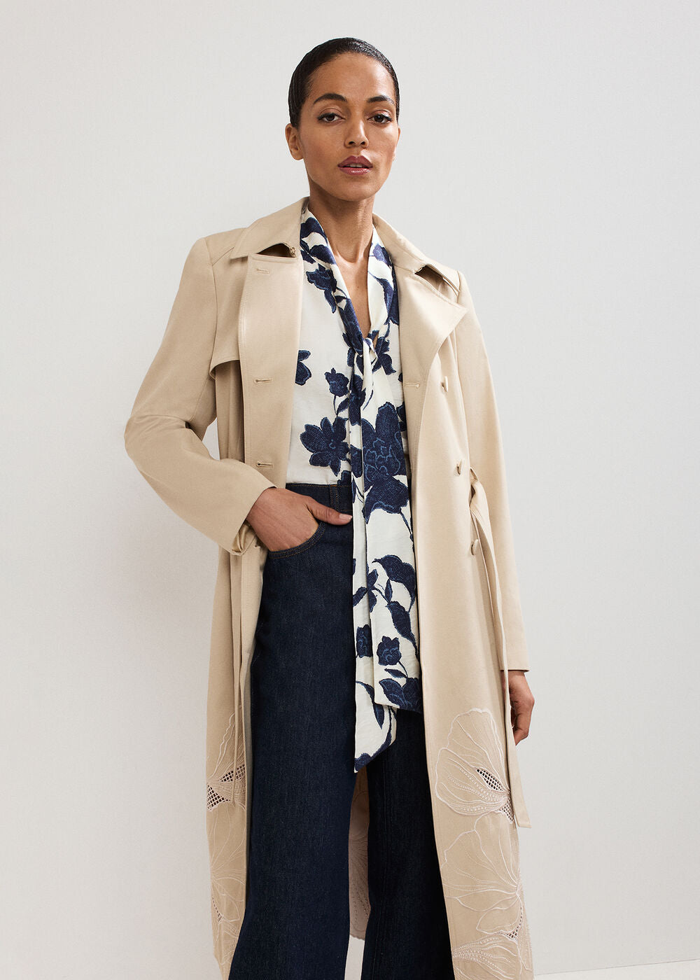 Junie Floral Blouse - Navy/Ivory