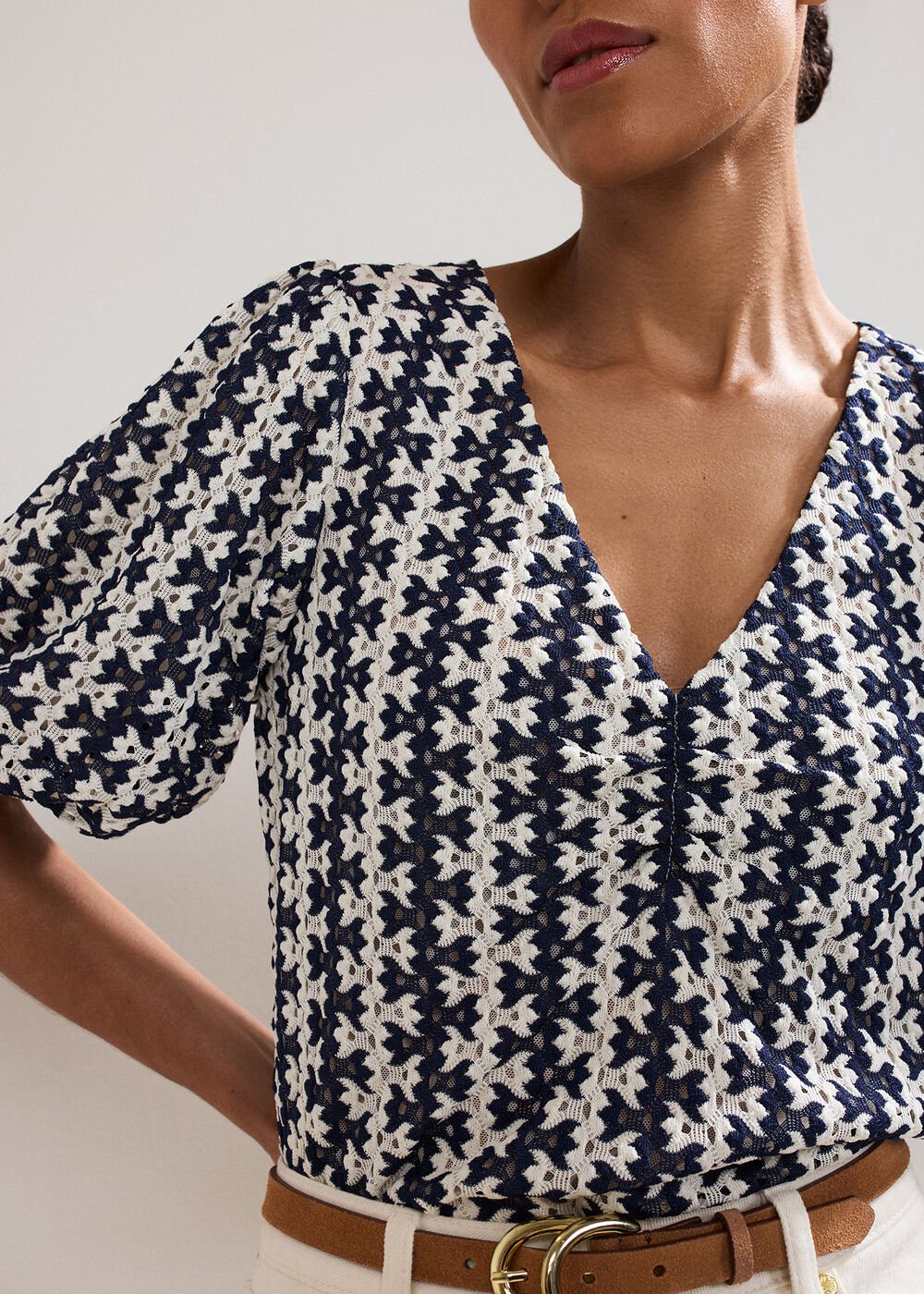 Alba Textured Top - Navy/Ivory