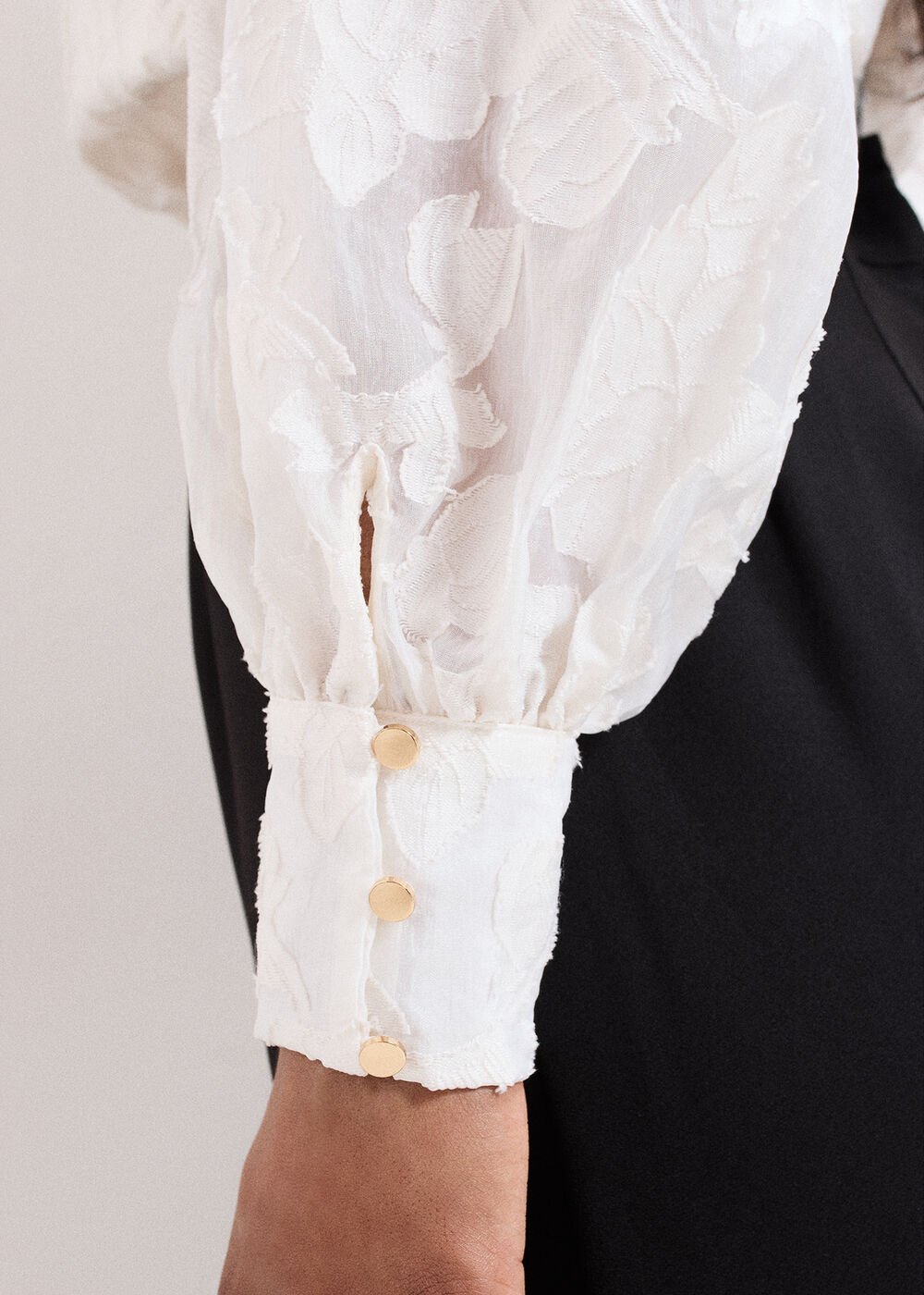 Amal Textured Blouse - Cream