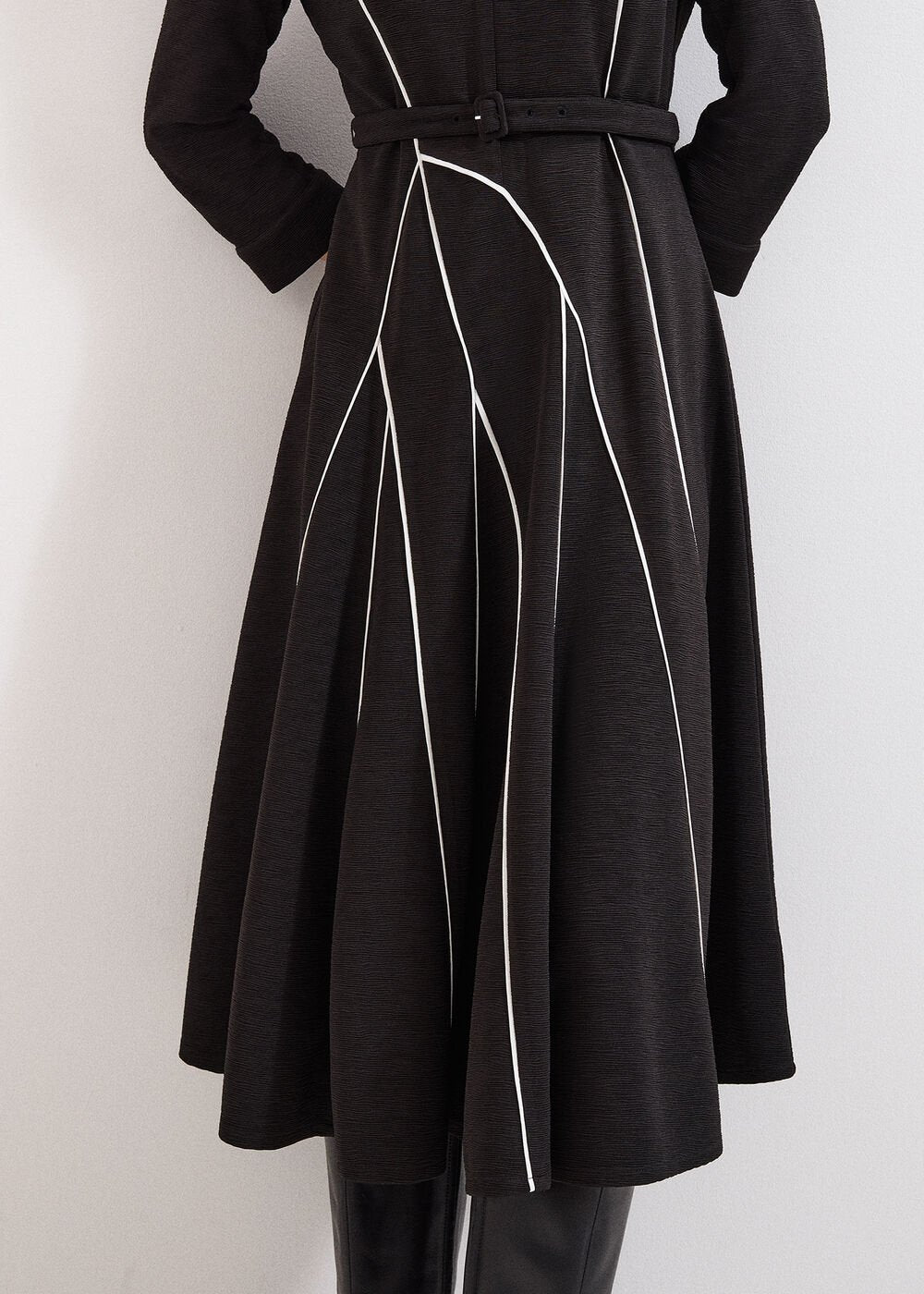 Tilly Piped Dress - Black/Ivory