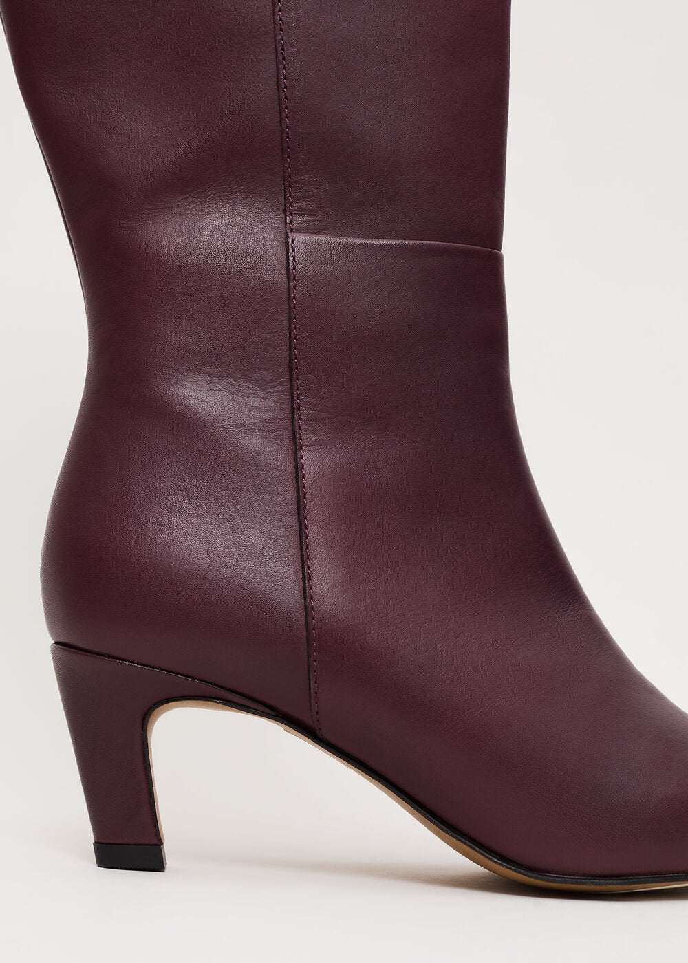 Leather Knee Boots - Burgundy