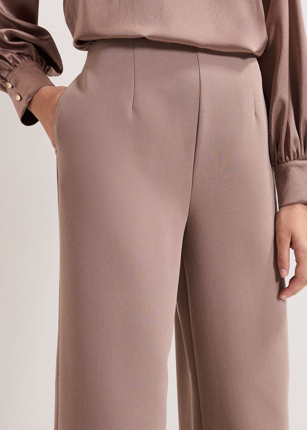 Aubrie Brown Straight Leg Trousers - Neutral