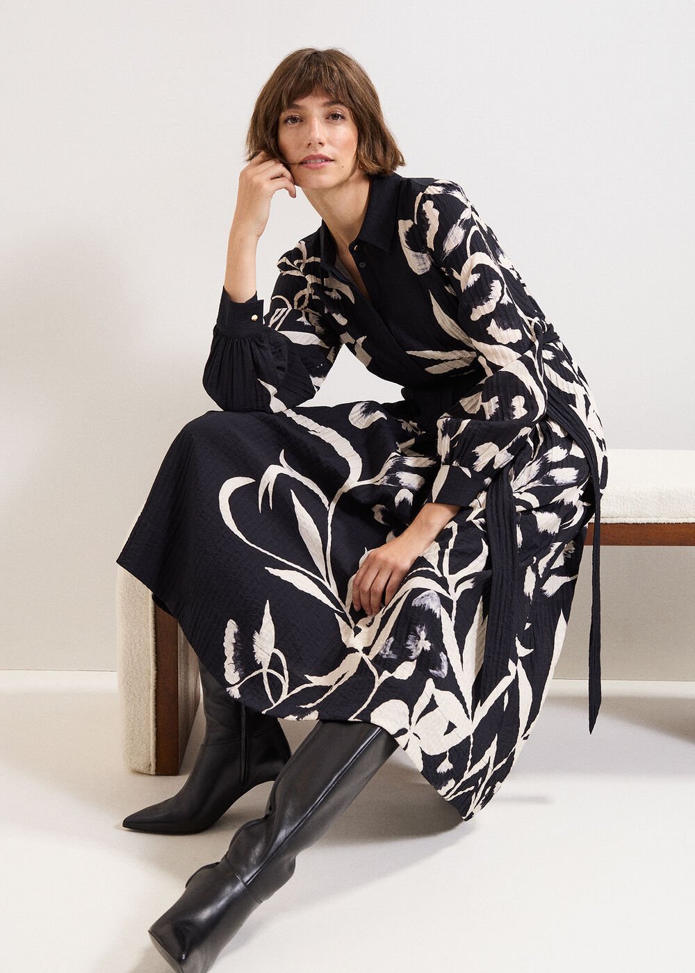 Natalie Floral Midi Dress - Black/Ivory