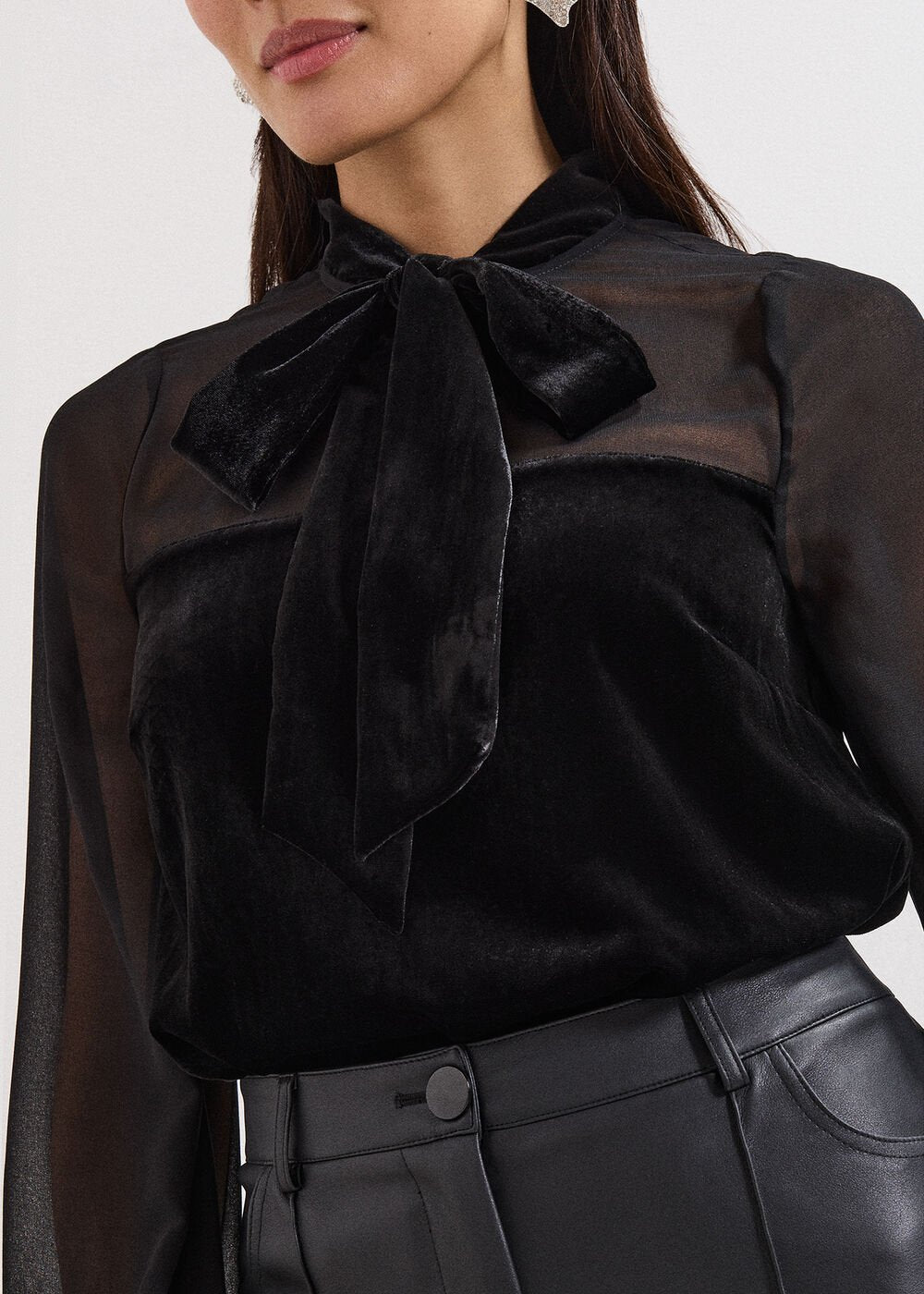 Raye Velvet Blouse - Black