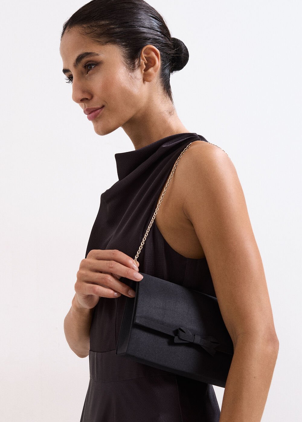 Grosgrain Bow Clutch - Black