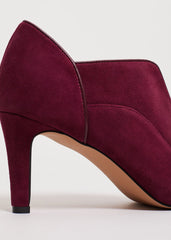 Suede Boots - Dark Red
