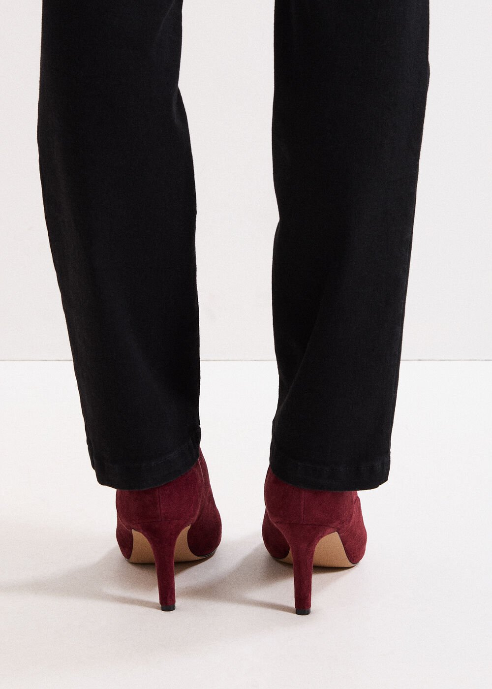 Suede Boots - Dark Red