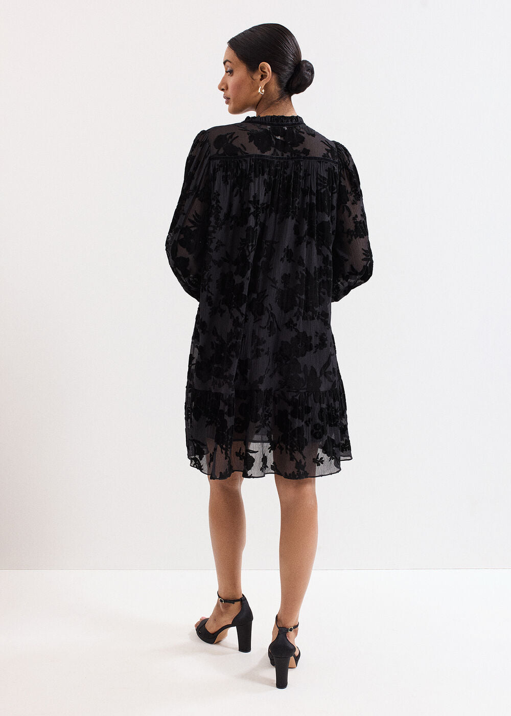 Mila Velvet Dress - Black