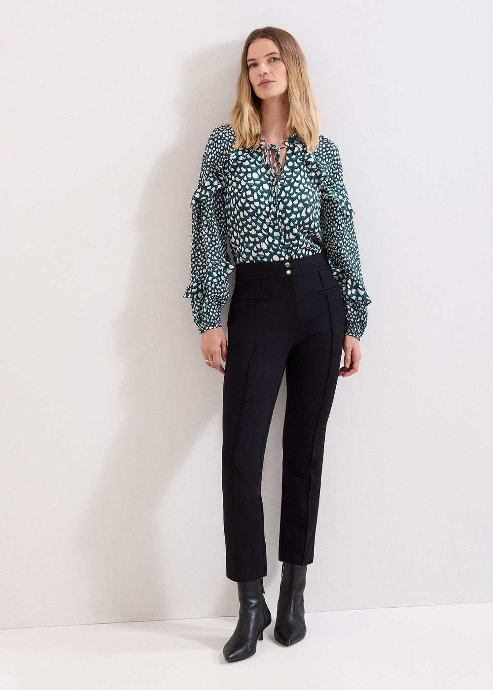 Petite Keri Trouser - Black
