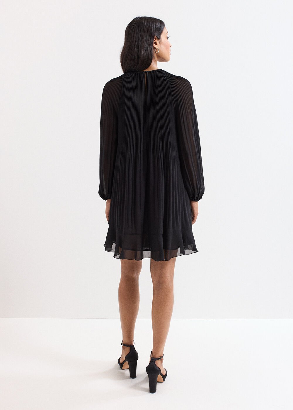Layla Swing Dress - Black