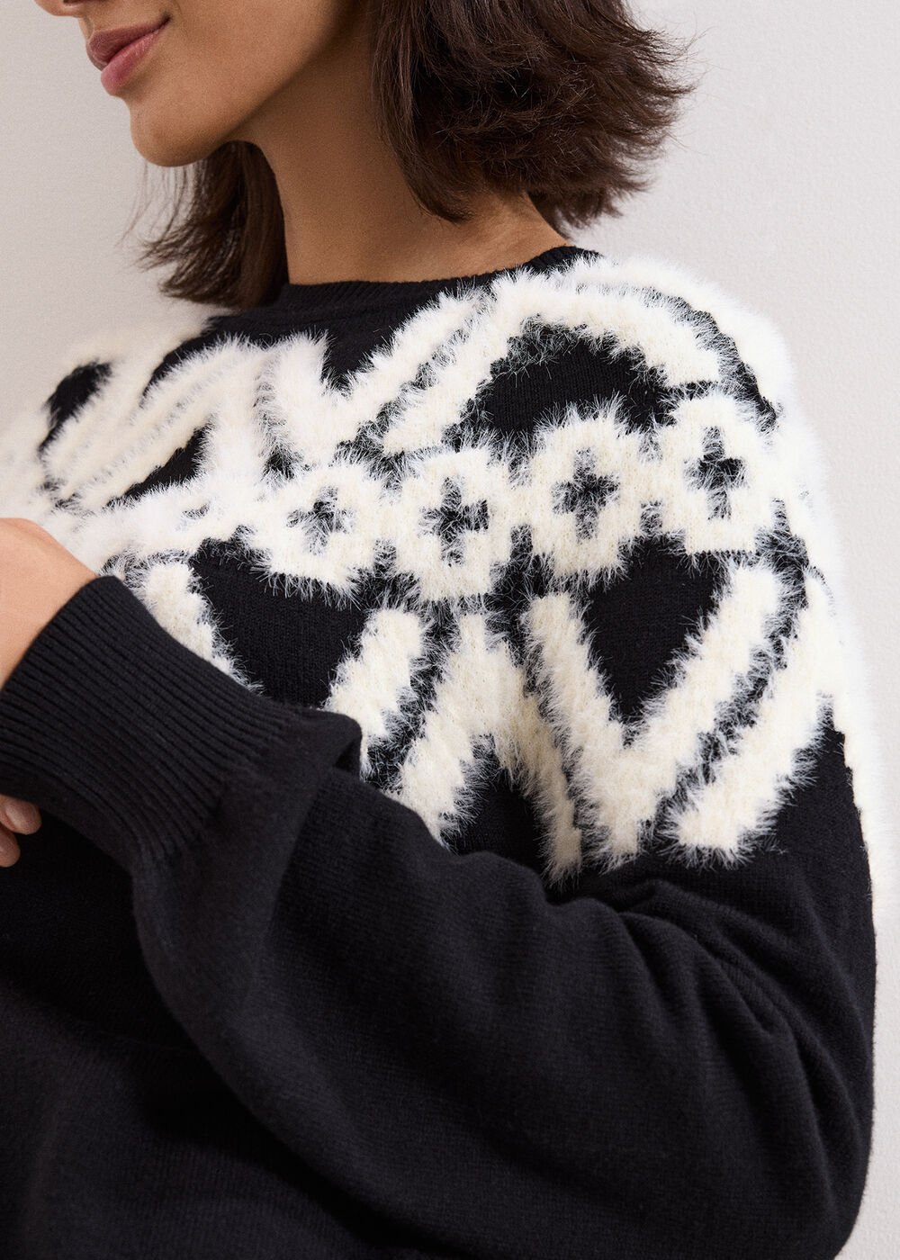 Karla Jumper - Black/Ivory